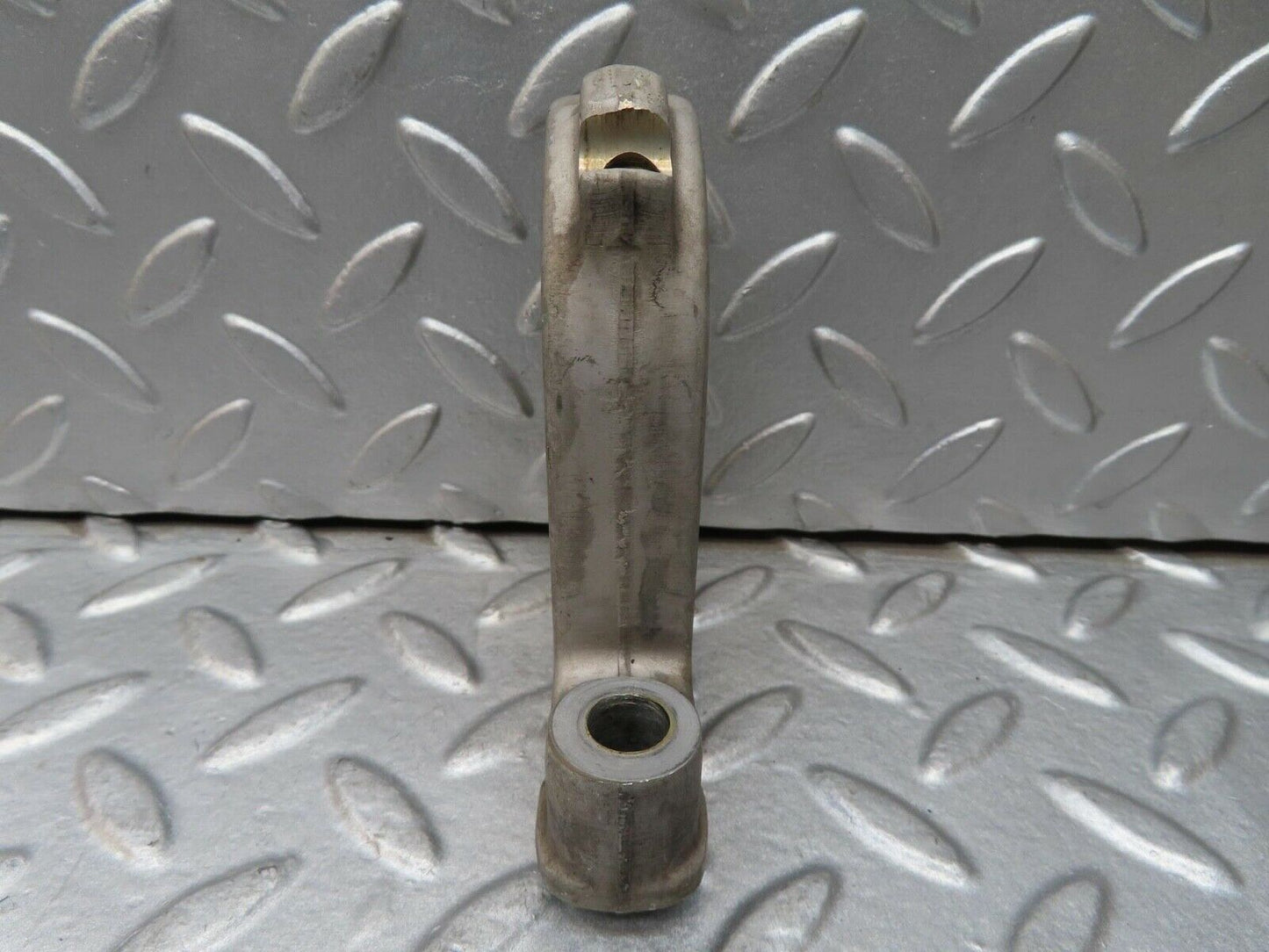 16555 Mercedes-Benz C107 350SLC Coupe Camshaft Tower Bearing 1160512112