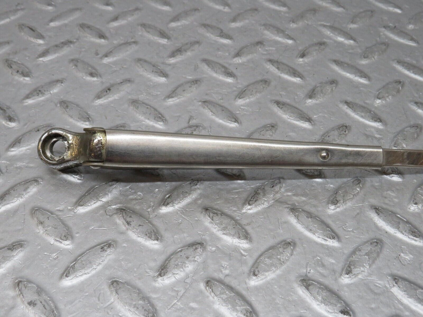 35743 Mercedes-Benz W108 Chrome Windscreen Wiper Arm Left