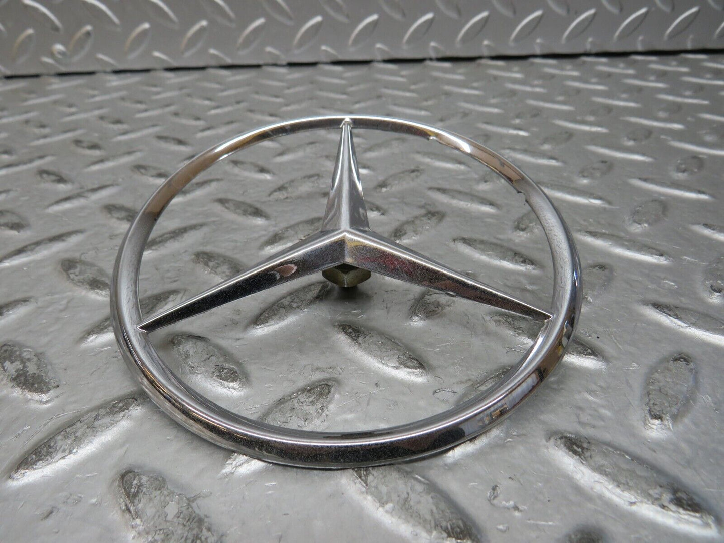 28825 Mercedes-Benz W123 230E Trunk Boot Lid Emblem  1267580058