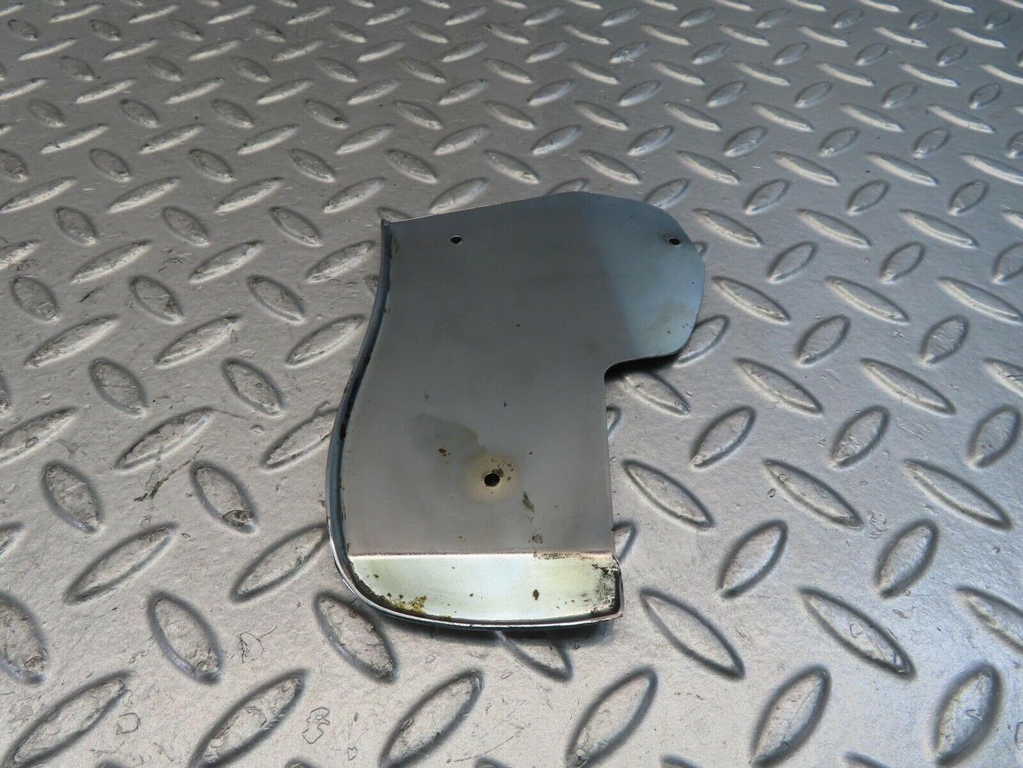 11357 Mercedes-Benz C123 230CE Coupe Right Door Chrome Cover
