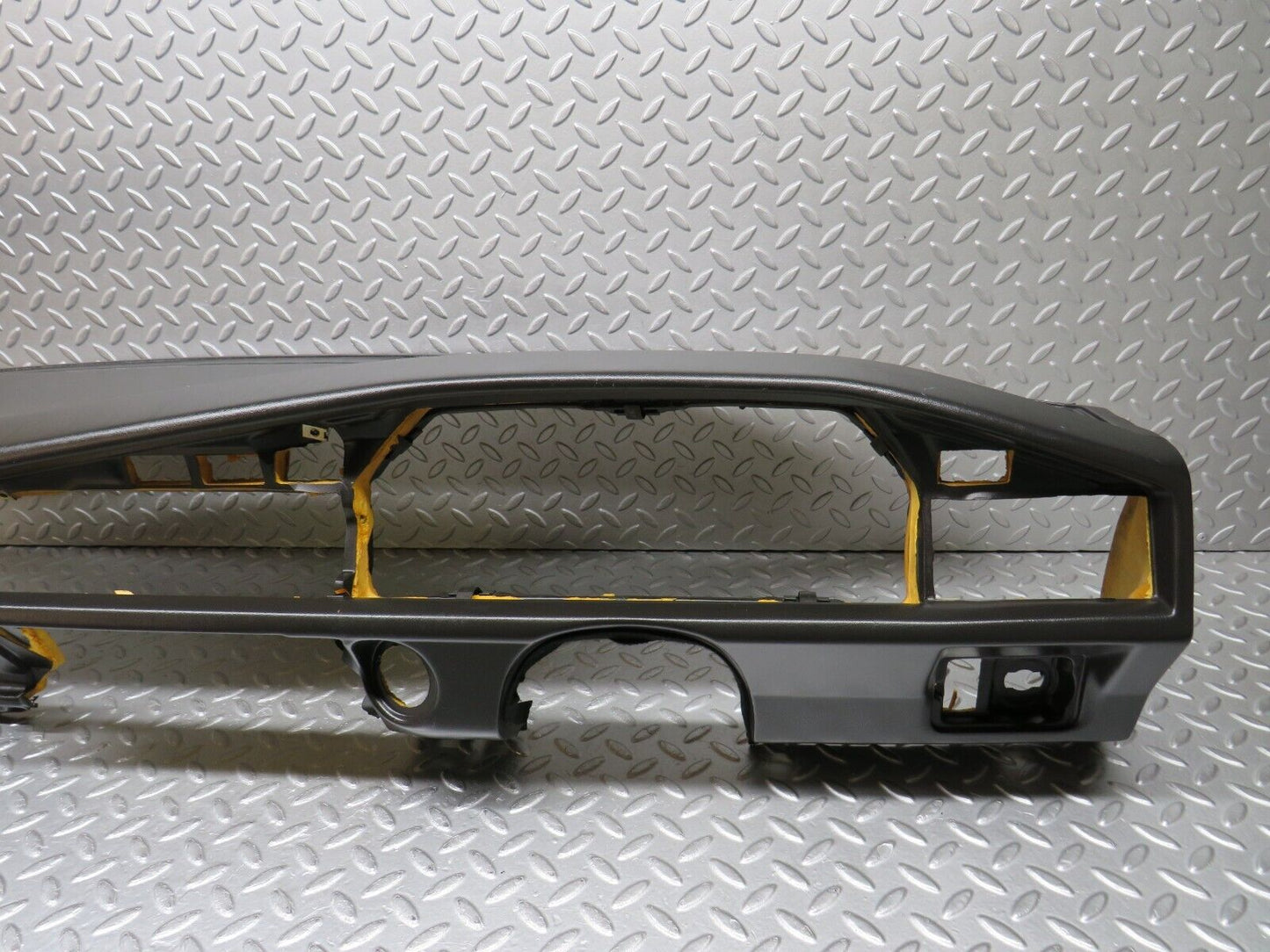 38756 Mercedes-Benz W201 190E Dashboard Black