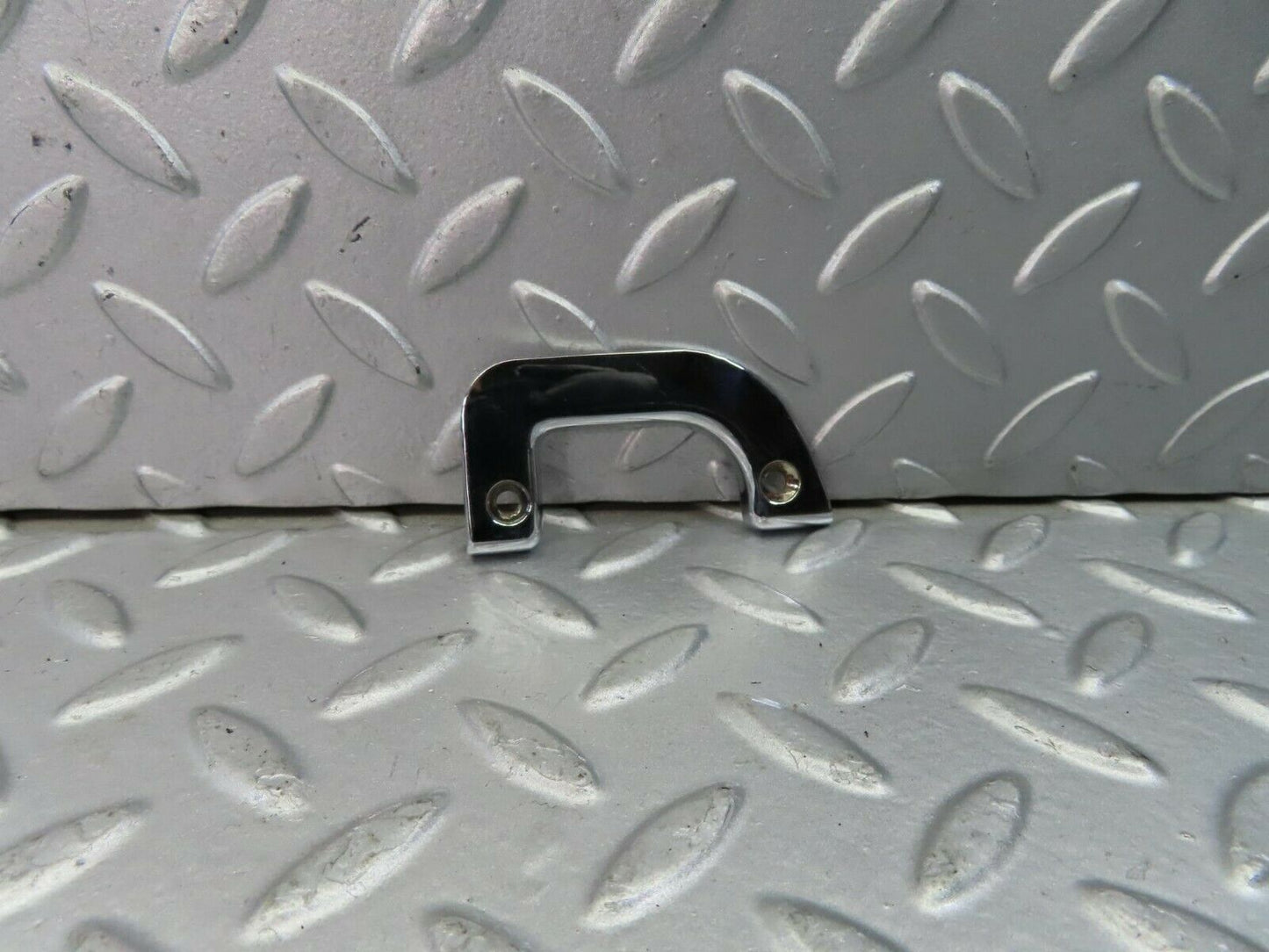 9057 Mercedes-Benz W115 Right Interior Chrome Door Latch Trim