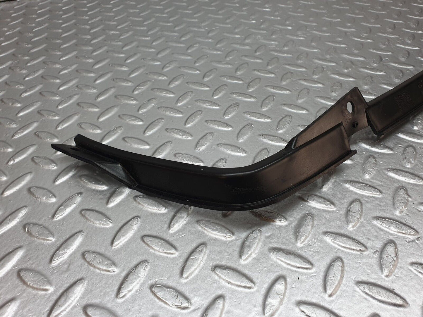 42548 Mercedes-Benz R129 320SL Coupe Bonnet Grill Surround Trim 1298880073