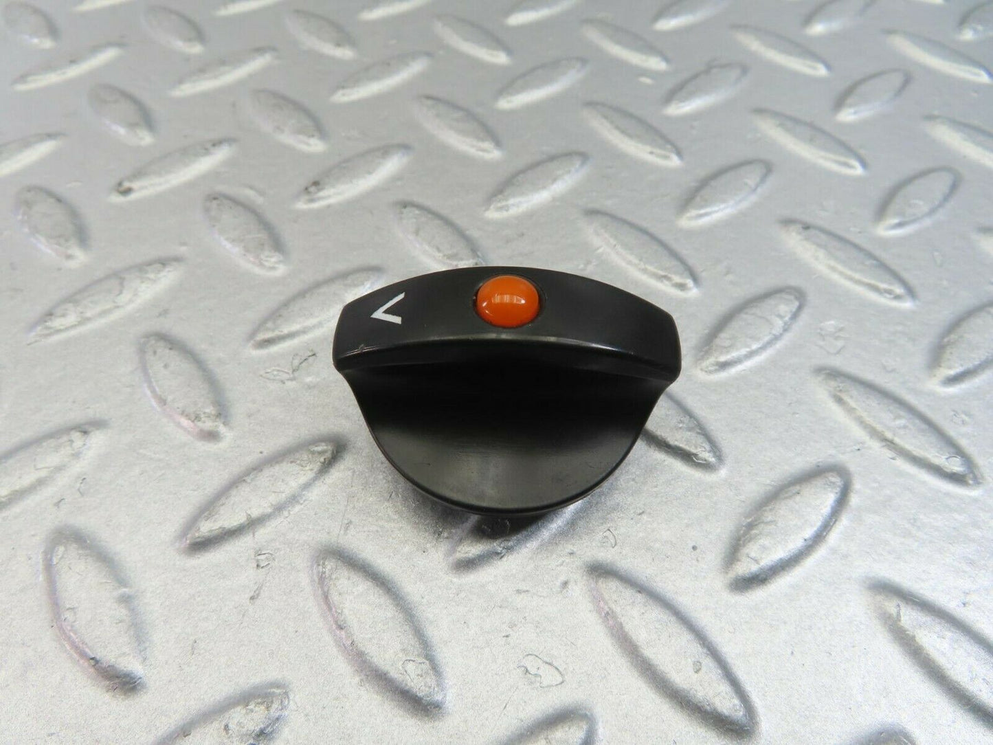 10111 Mercedes-Benz C123 230CE Coupe Headlight Switch Knob