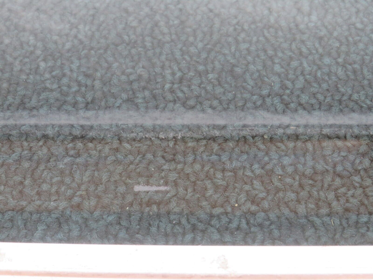 36037 Mercedes-Benz W126 420SE Front Left Door Window Glass