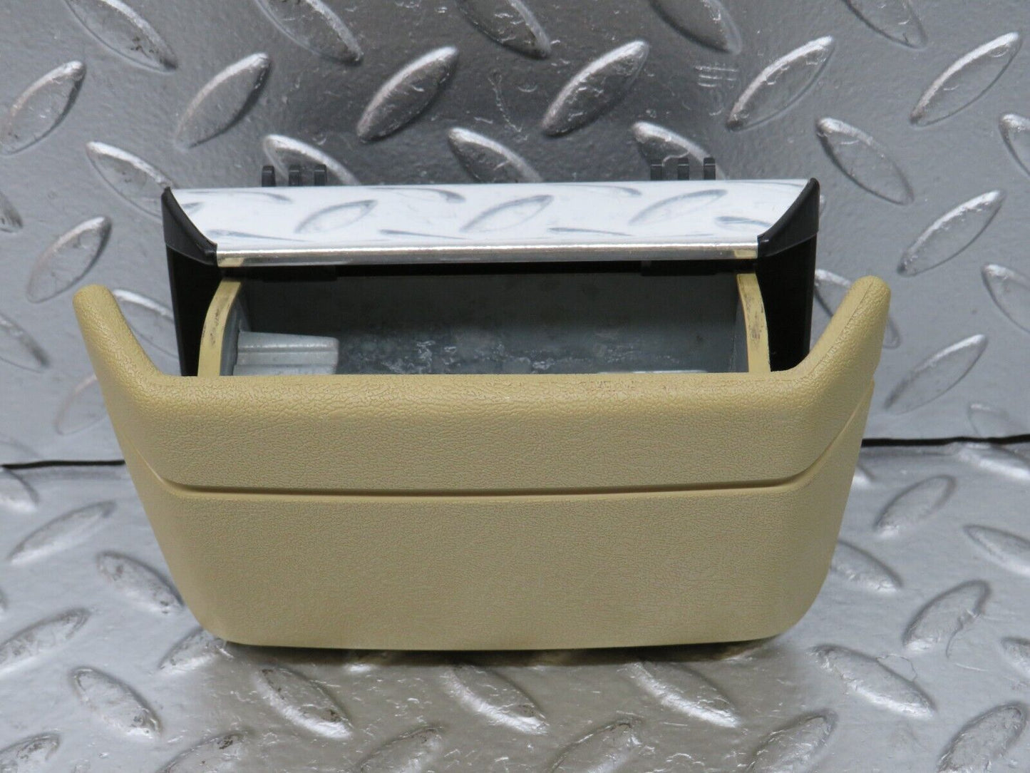 29693 Mercedes-Benz W123 230E Rear Door Ashtray