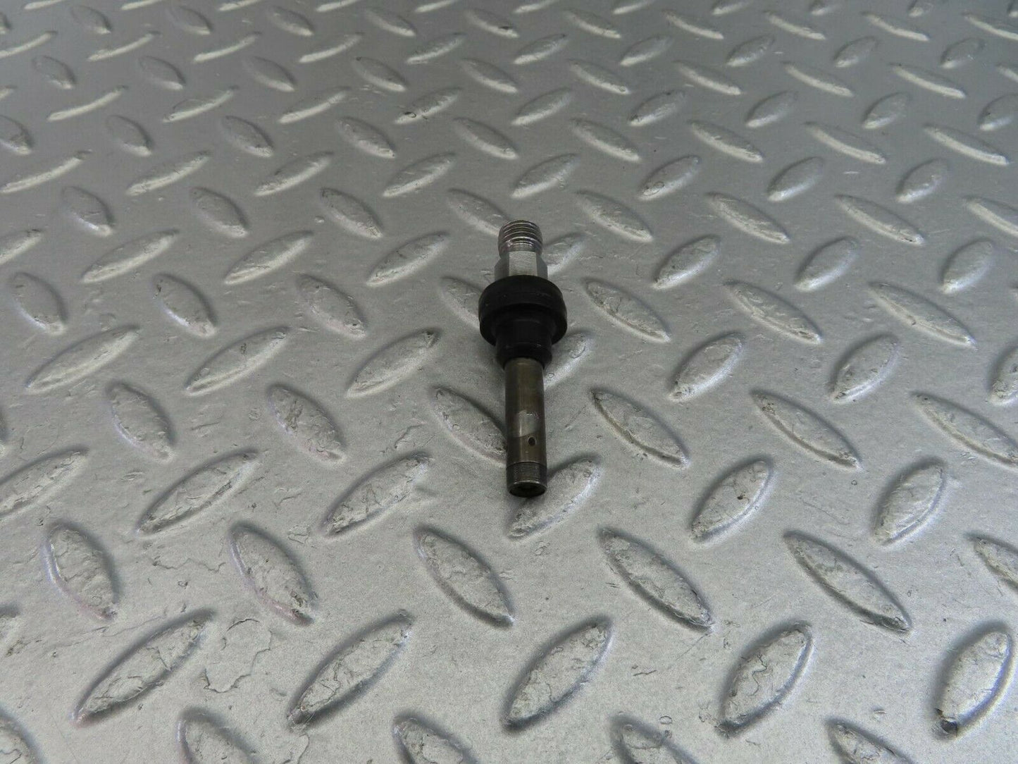 10045 Mercedes-Benz C123 230CE Coupe Fuel Injector Bosch 0437502010