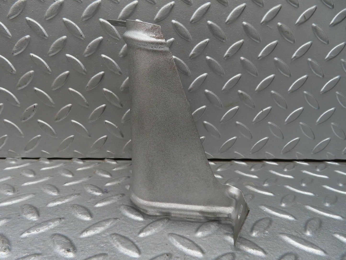 13530 Mercedes-Benz W123 200 Steering Column Heat Shield