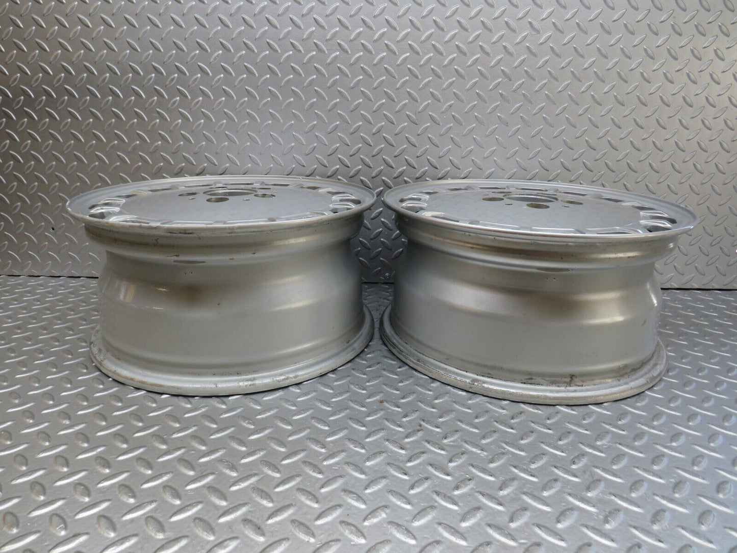 36923 Mercedes-Benz Alloy Wheel Set 7Jx15 H2 ET44 2014001302