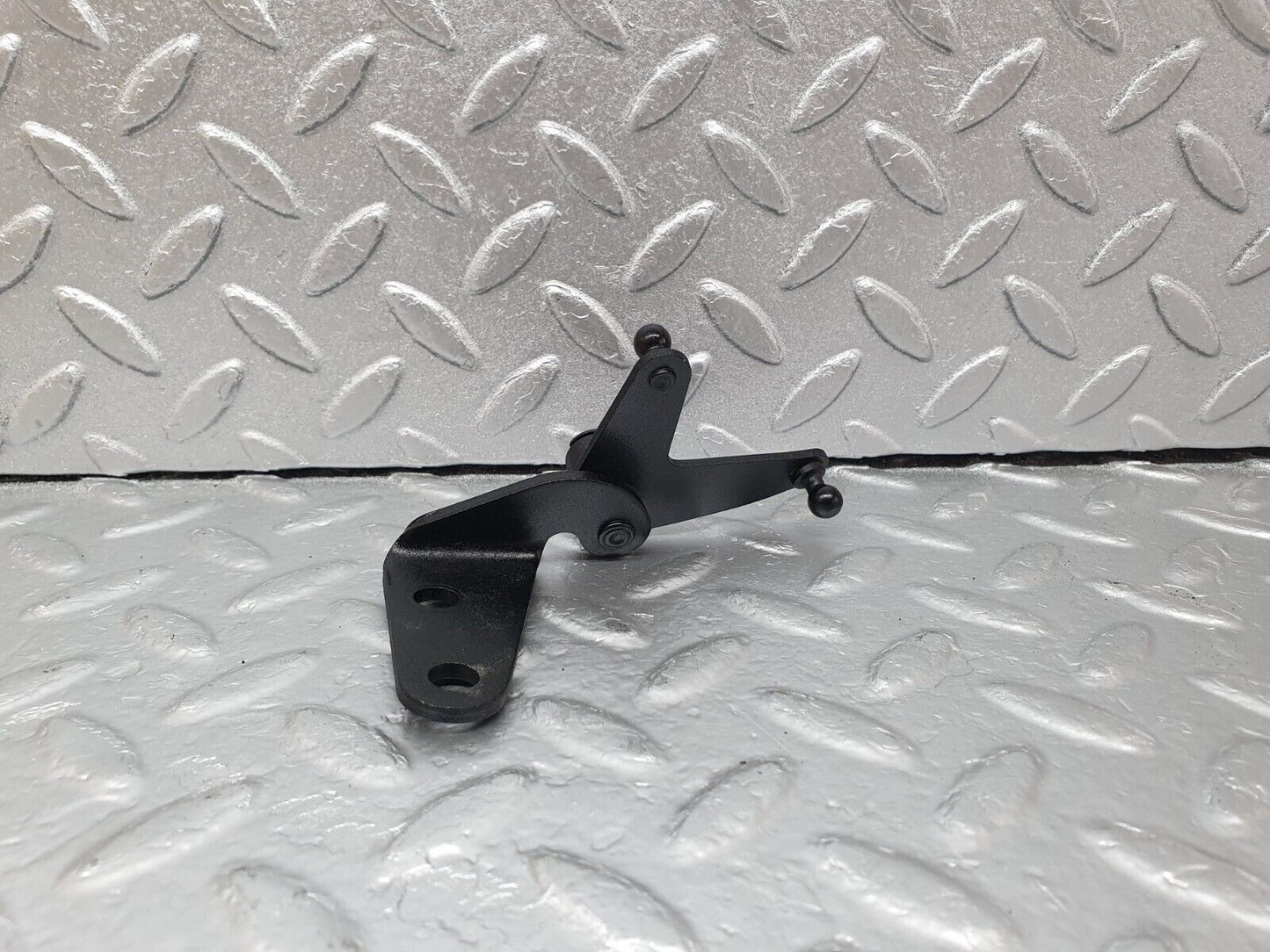 43240 Mercedes-Benz W108 280SE Throttle Linkage