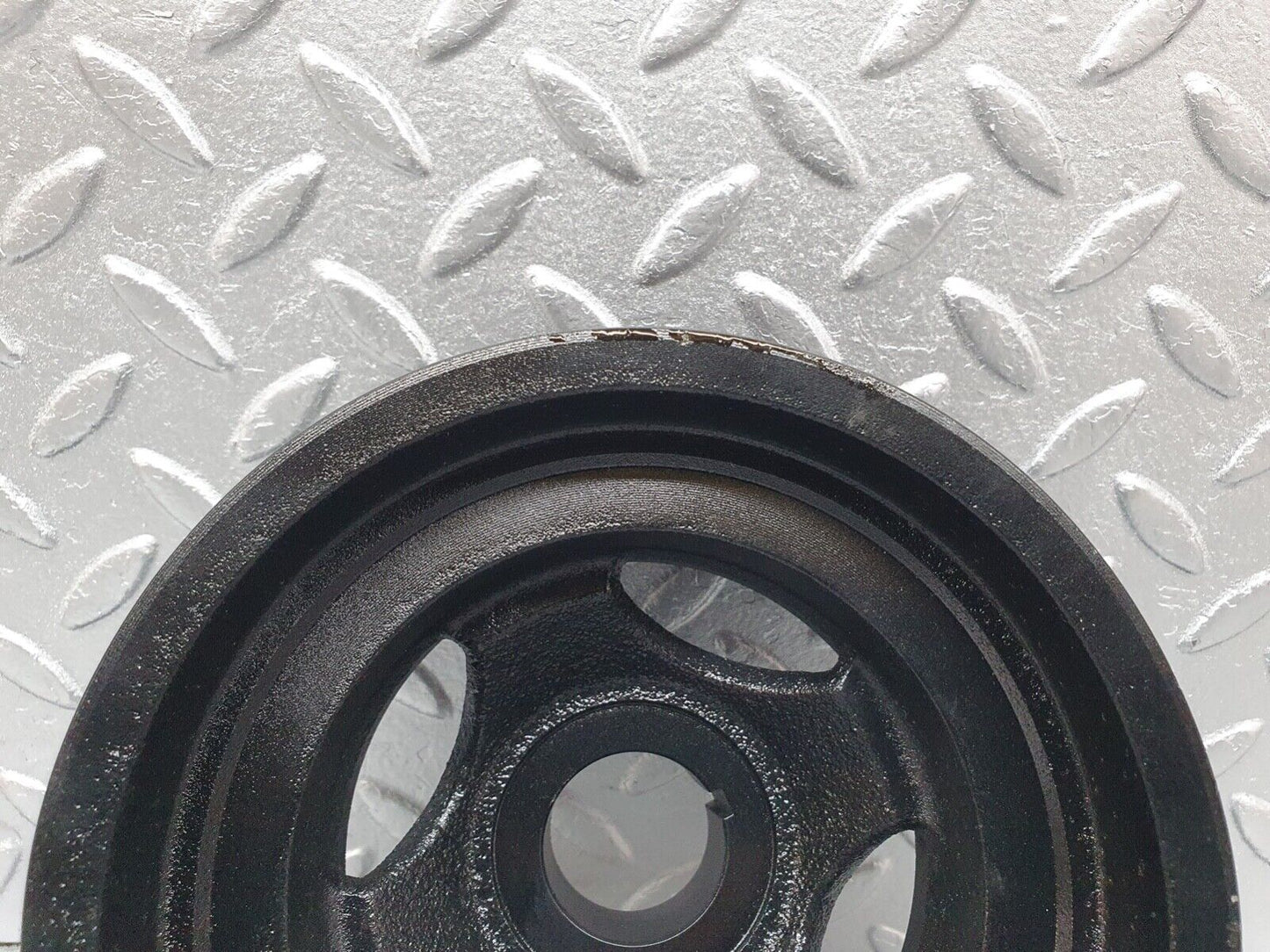 42025 Mercedes-Benz W202 C200 Crankshaft Vibration Damper Pulley 1110300603