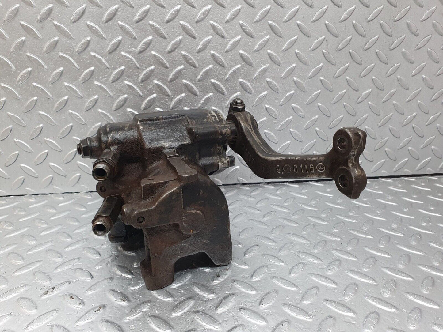 43027 Mercedes-Benz W201 190 Steering Box Steering Rack 1244611001