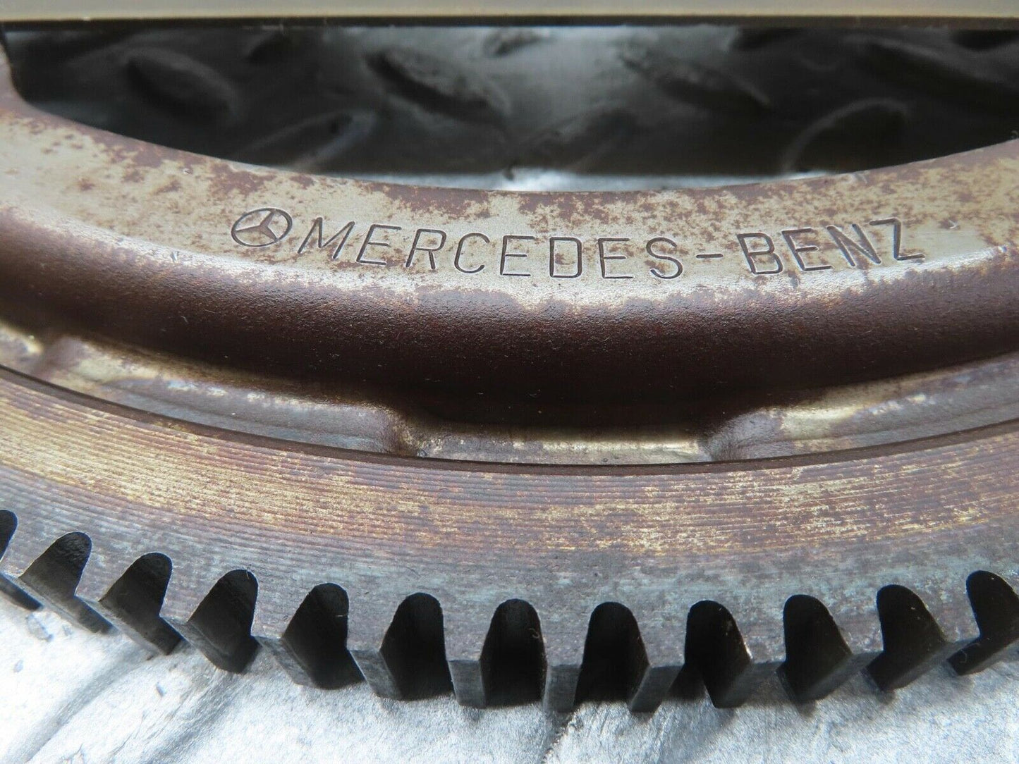 13632 Mercedes-Benz W123 200 Flywheel Starter Ring