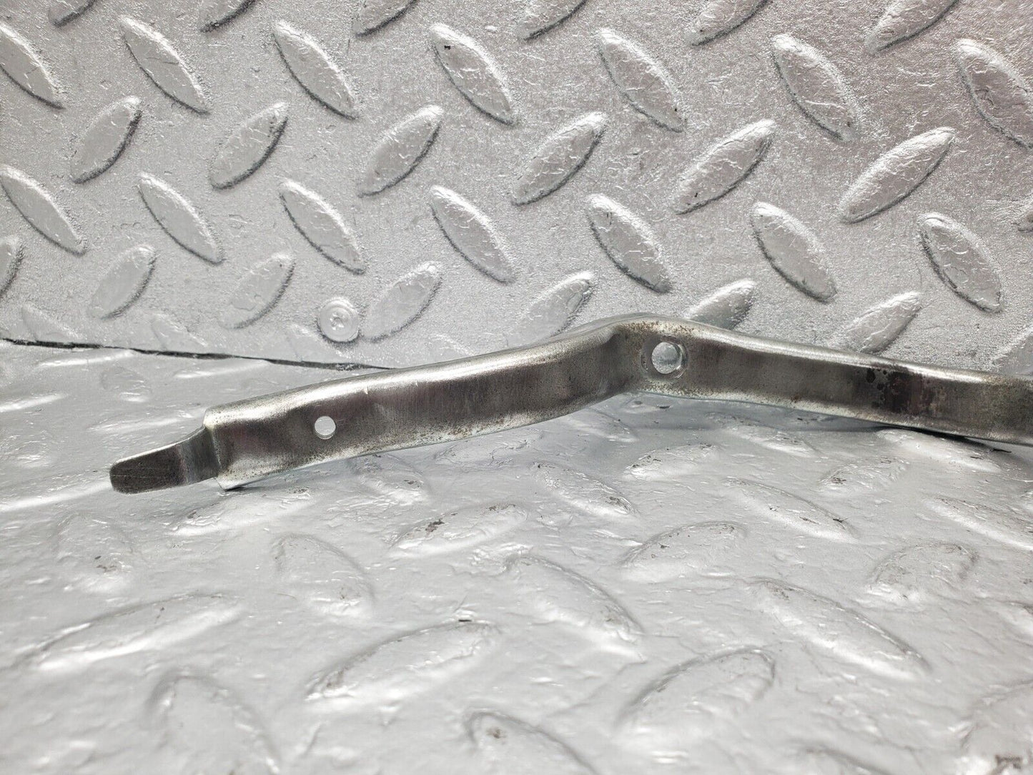46630 Mercedes-Benz C123 280CE Coupe Front Right Seat Side Height Adjust Handle