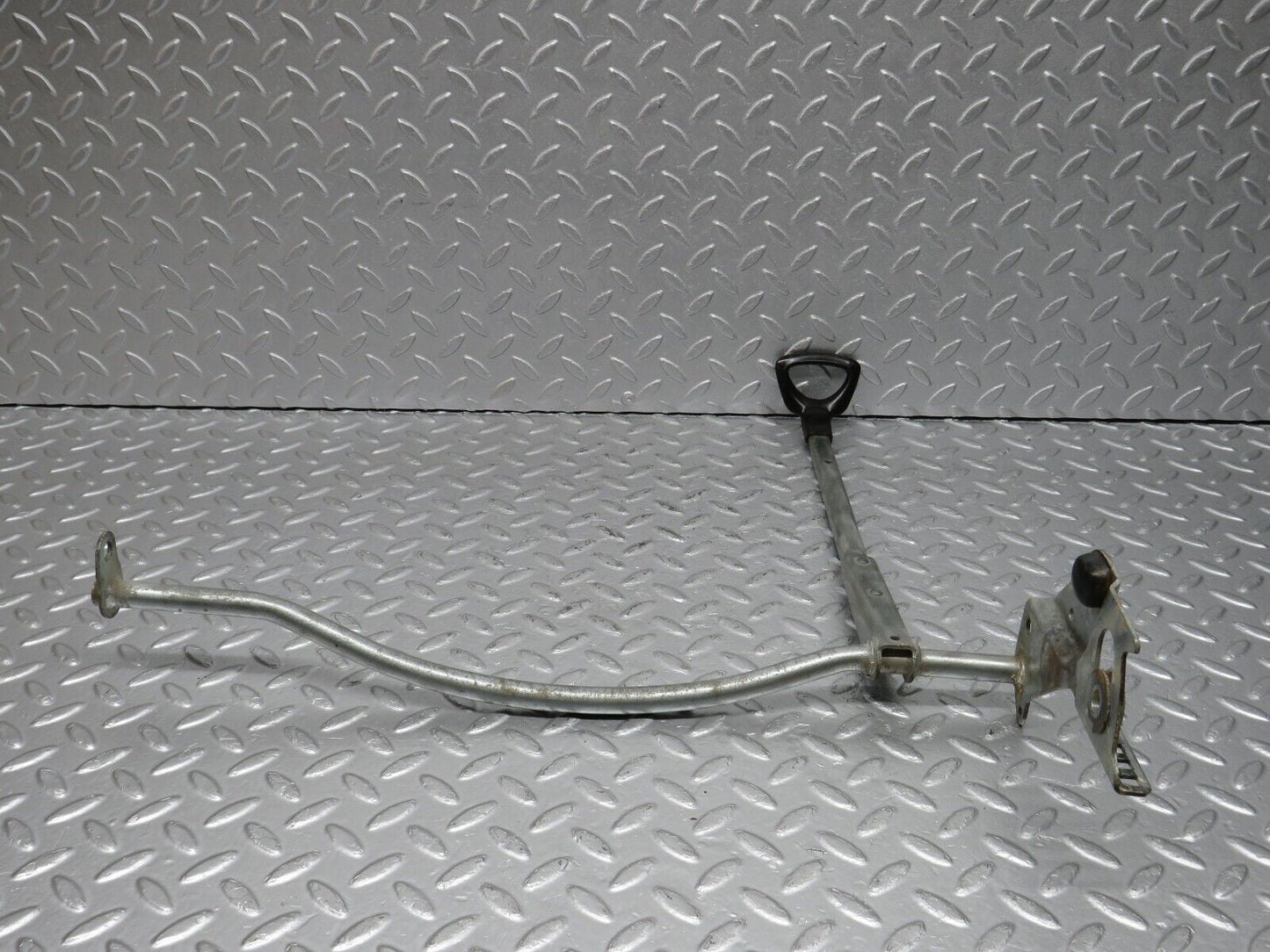 40113 Mercedes-Benz R107 350SL Front Left Seat Sliding Adjust Handle