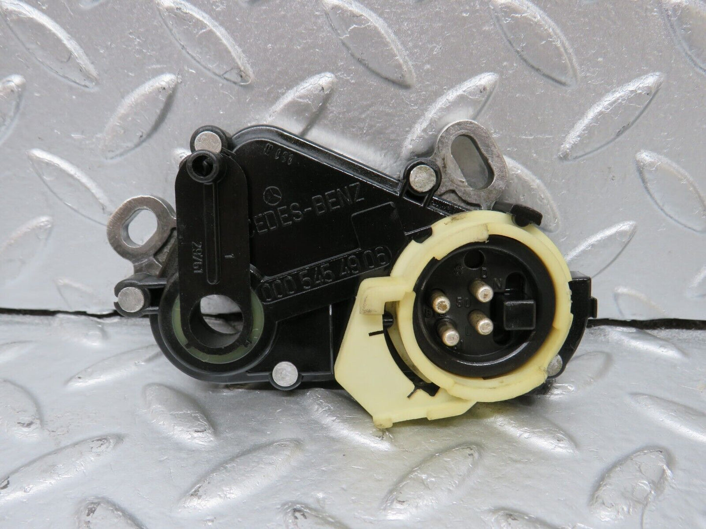 34532 Mercedes-Benz C126 380SEC Coupe Reverse Light Switch 0005454906 04854300