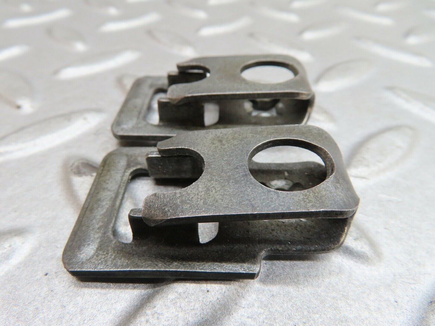 17507 Mercedes-Benz R129 300SL Coupe Fuel Injector Bracket Holder