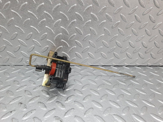 43680 Mercedes-Benz C126 380SEC Coupe Fuel Tank Flap Cap Vacuum Actuator