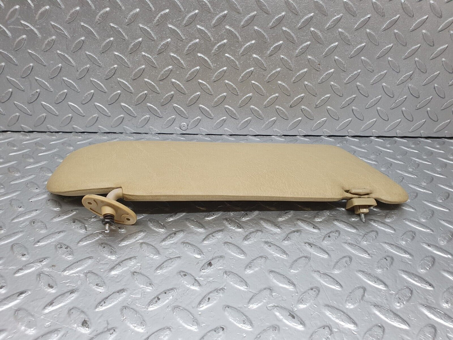 43883 Mercedes-Benz C123 230CE Coupe Sun Visor Right Side Beige