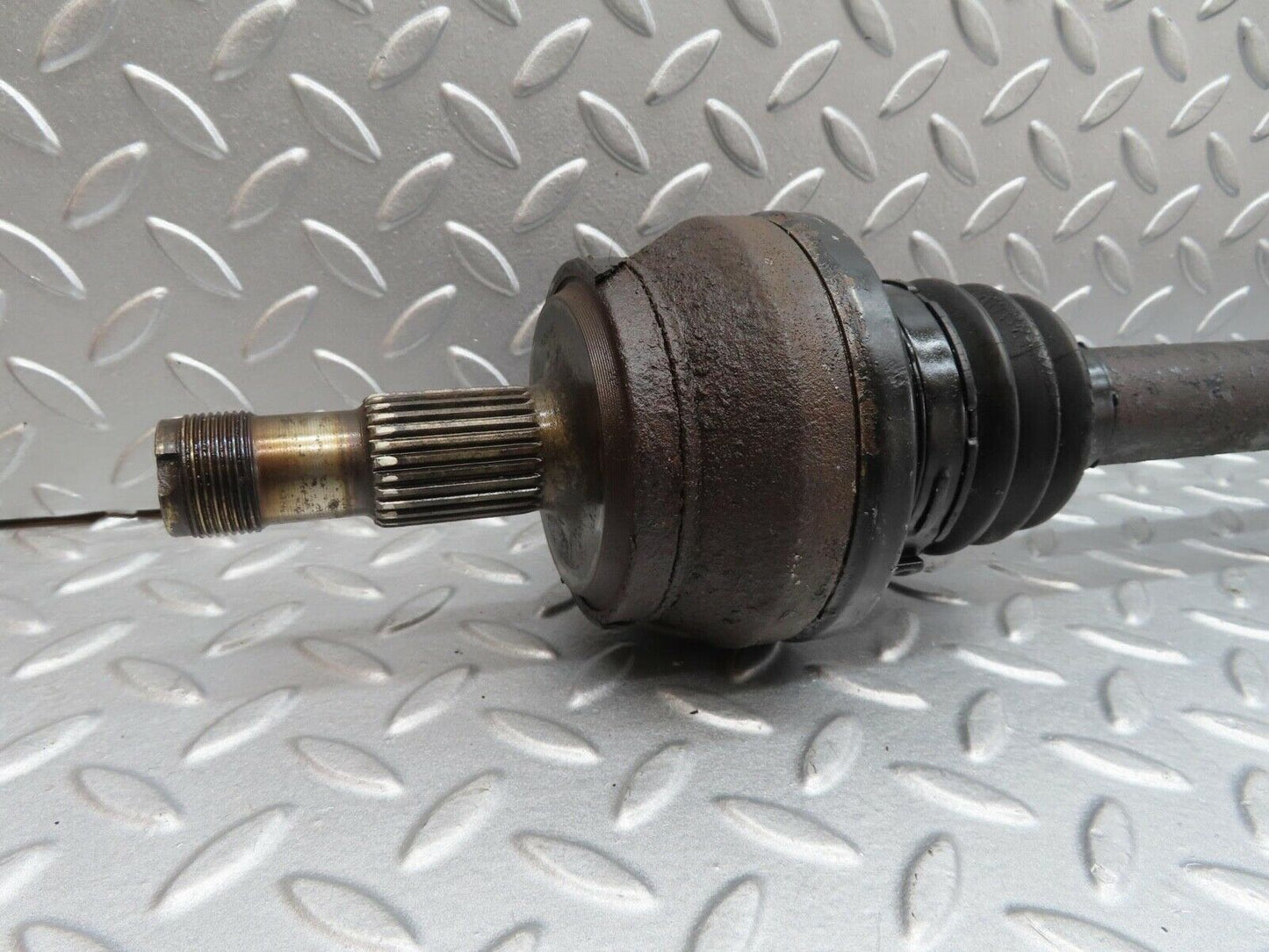 12668 Mercedes-Benz W221 S320 Axle Shaft Drive Shaft