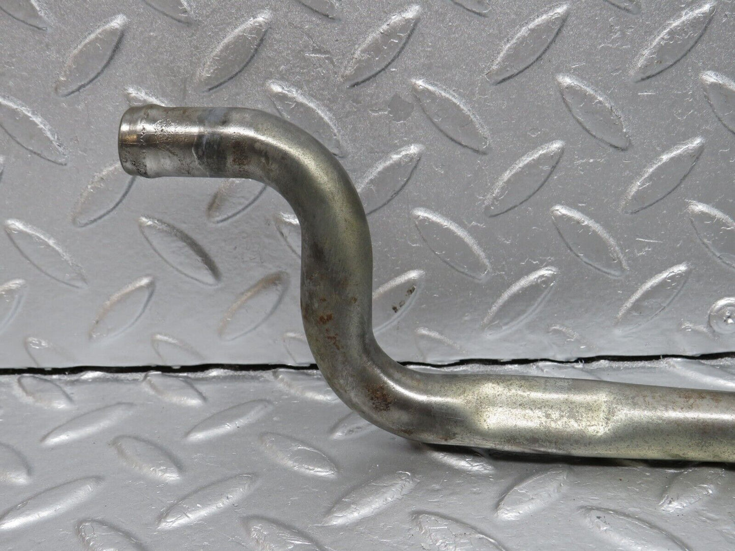 40014 Mercedes-Benz R107 350SL Coupe Coolant Pipe Line