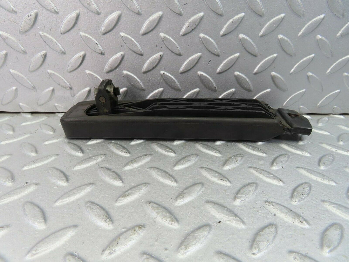 8983 Mercedes-Benz W115 Accelerator Pedal With Rubber 1153010382