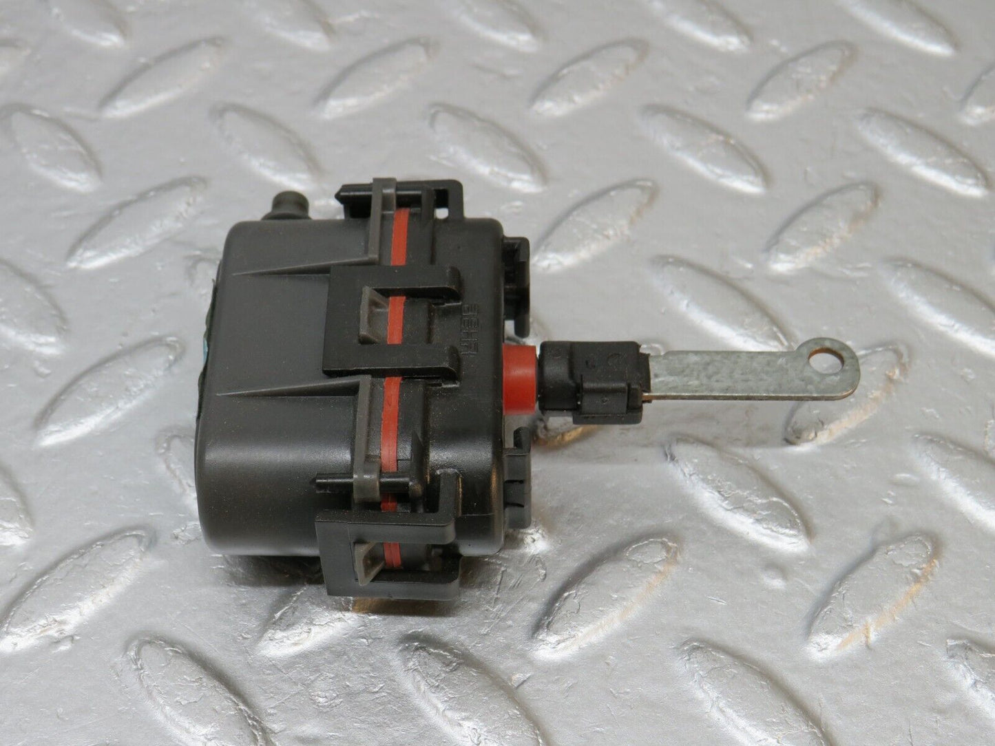 39738 Mercedes-Benz R129 320SL Coupe Heater Vacuum Actuator