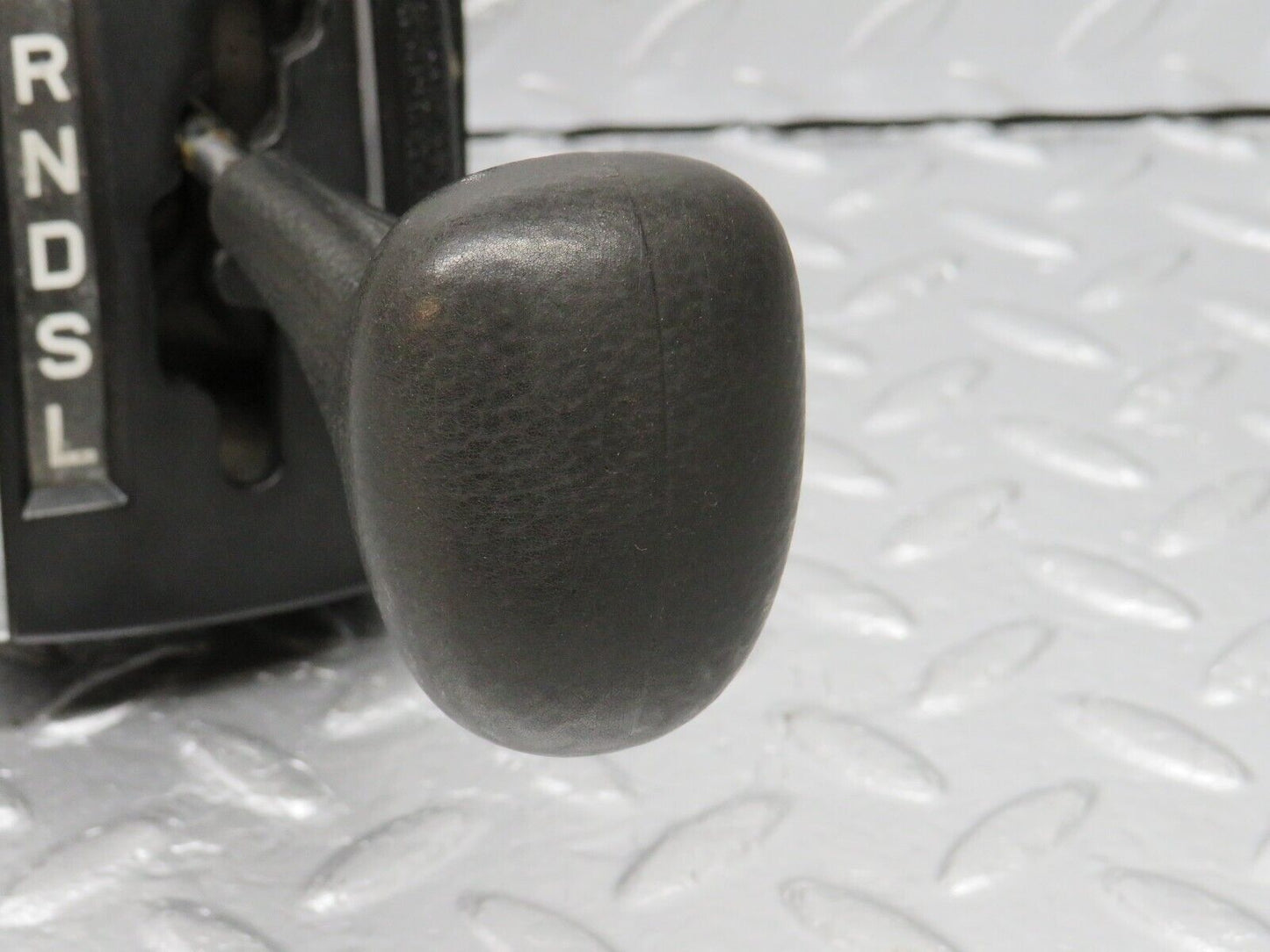 39869 Mercedes-Benz R107 350SL Automatic Gear Selector