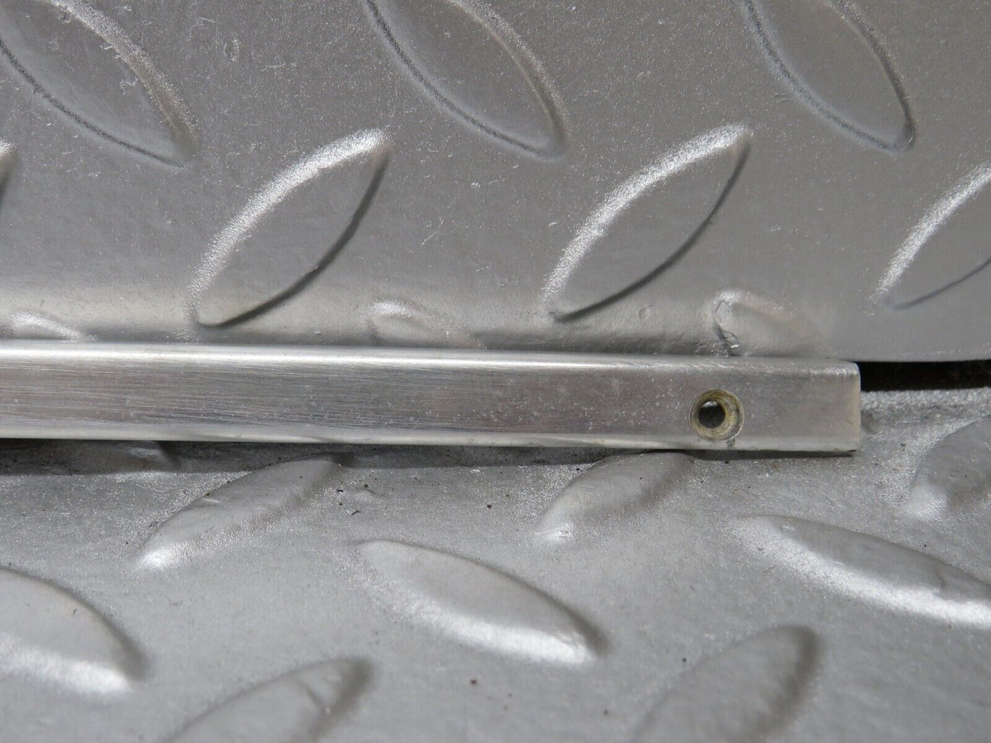 36216 Mercedes-Benz W126 420SE Sunroof Chrome Trim