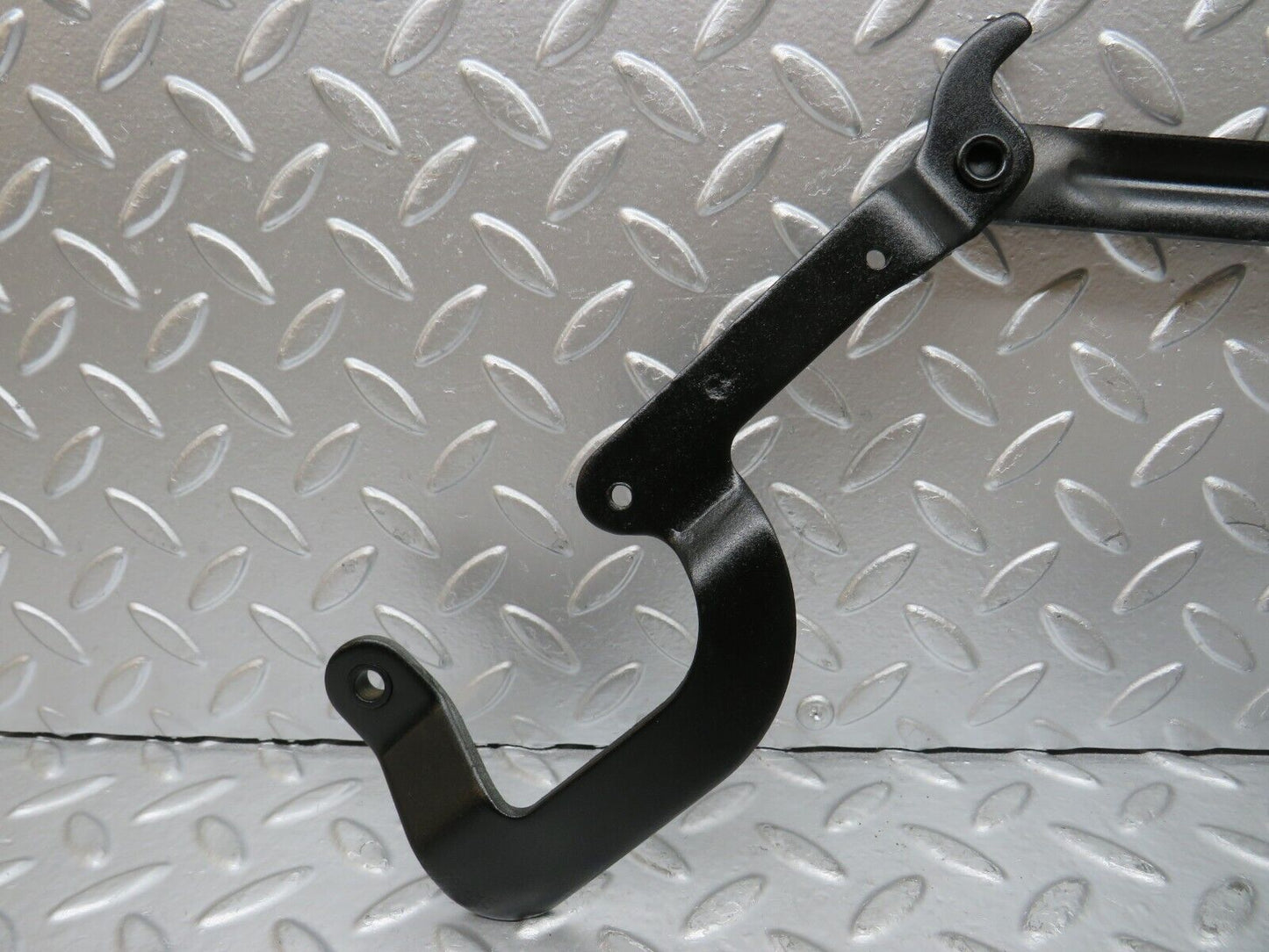 26833 Mercedes-Benz W123 240D Bonnet Hinge Right Side