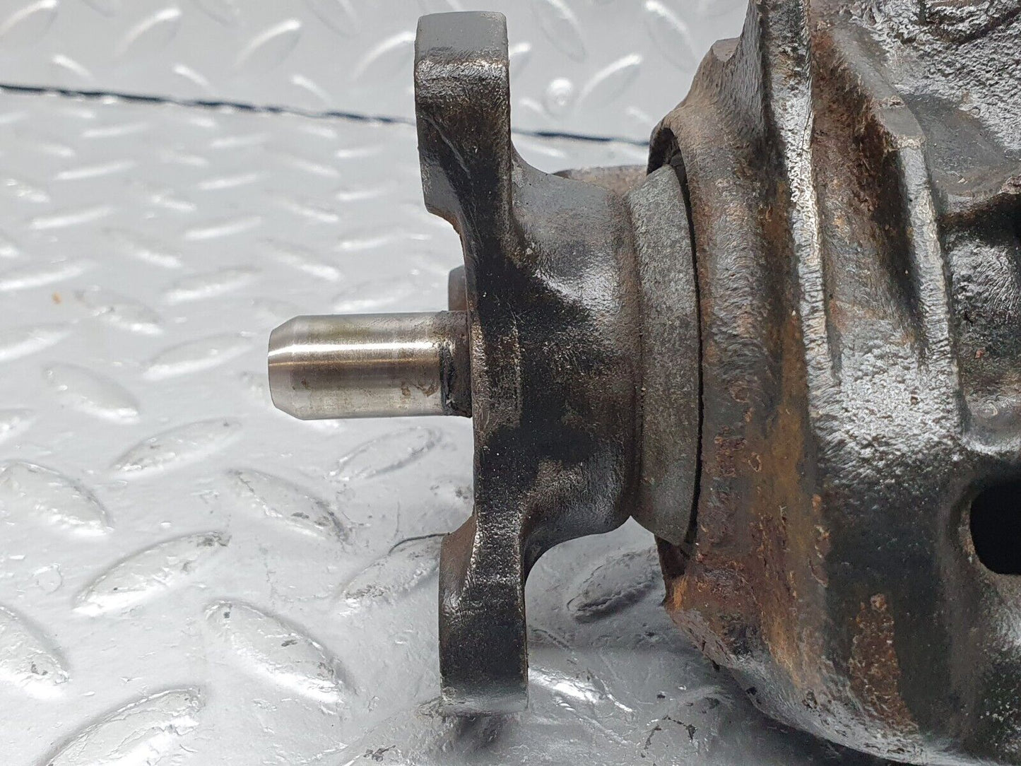 41730 Mercedes-Benz W124 200E Rear Axle Differential Ratio 3.42 2013511401