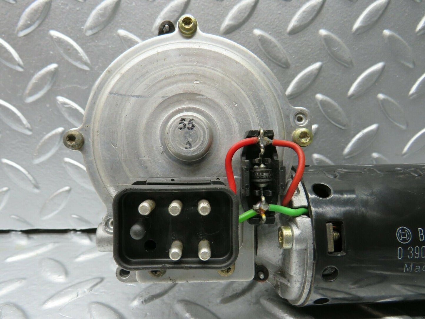 22507 Mercedes-Benz C124 E220 Coupe Wiper Motor Bosch 0390241425