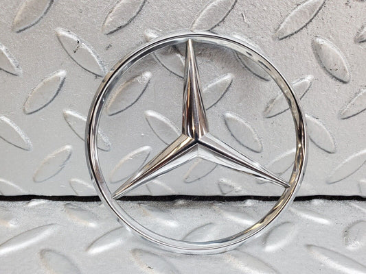 44753 Mercedes-Benz W124 220E Chrome Rear Emblem 2017580058