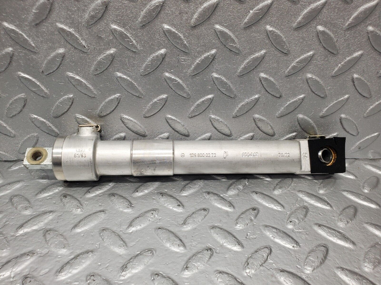 47013 Mercedes-Benz R129 320SL Coupe Roof Folding Lift Cylinder 1298000272