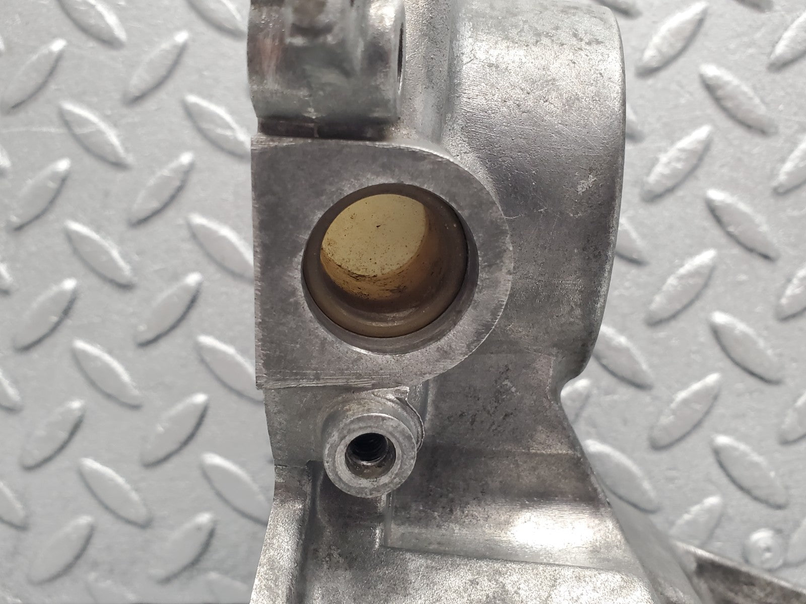 45762504