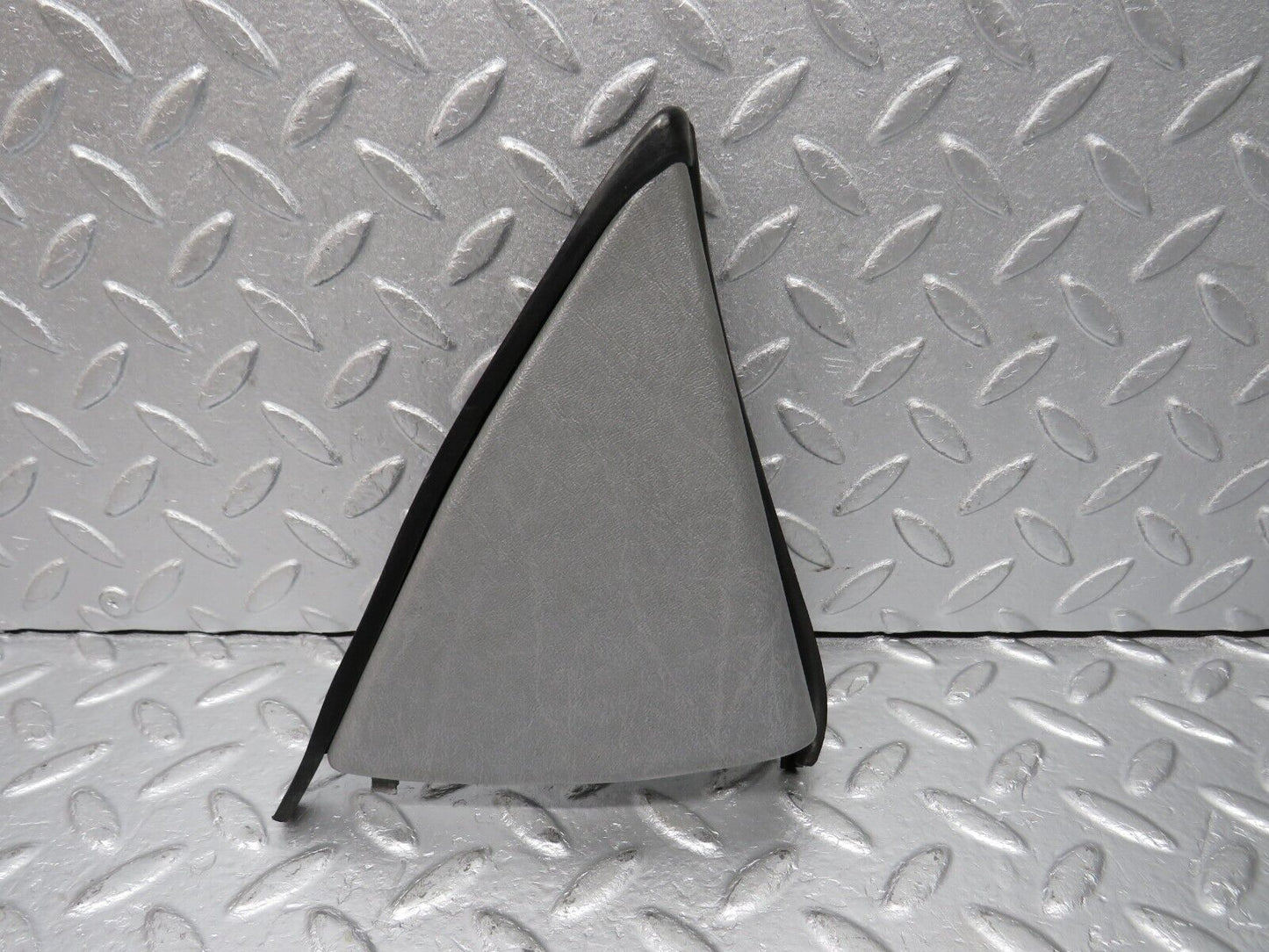 39584 Mercedes-Benz R129 320SL Coupe Mirror Triangle Cover Right Grey 1297250811