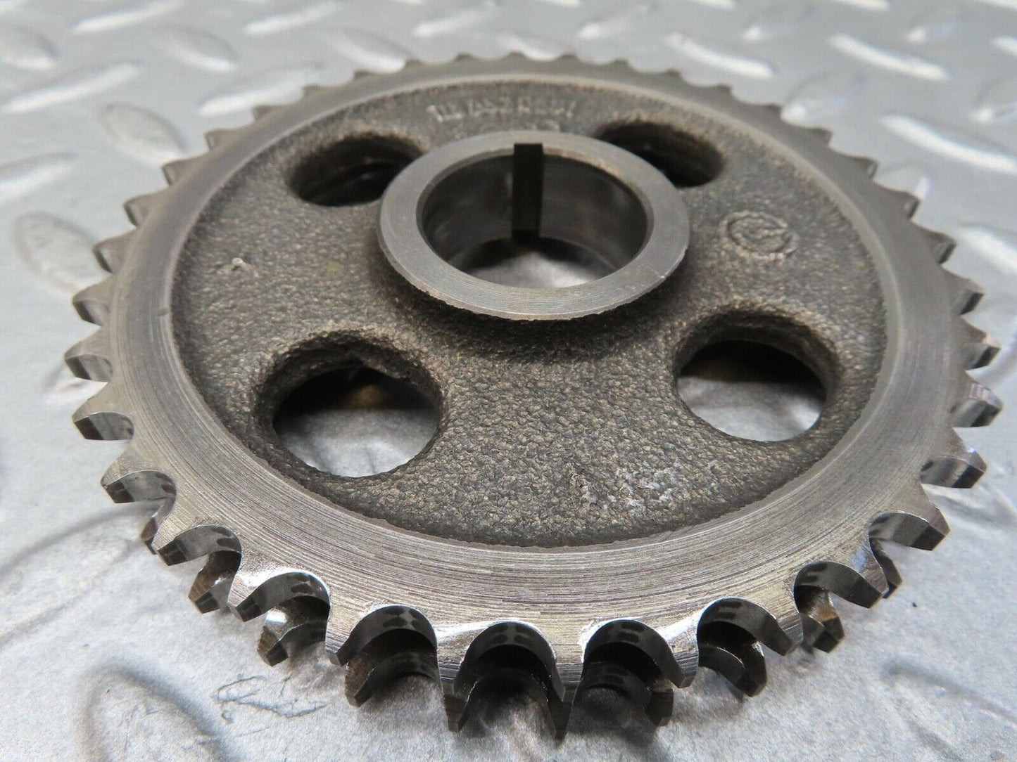 16558 Mercedes-Benz C107 350SLC Coupe Camshaft Timing Gear 1160520601