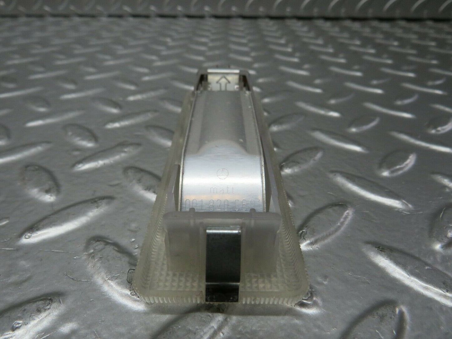 24260 Mercedes-Benz S124 220TE Wagon Rear Interior Dome Light 0018200601