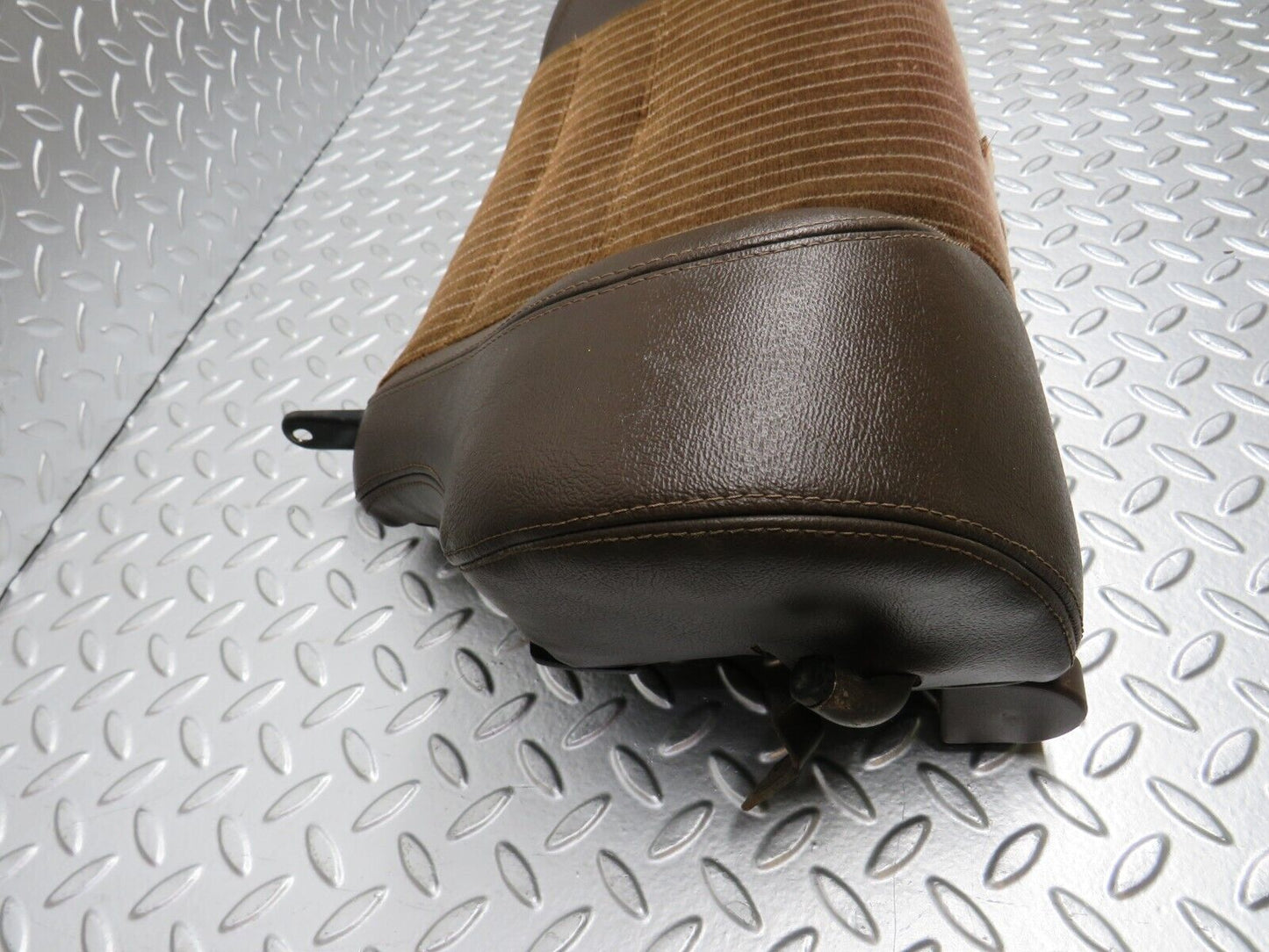 30106 Porsche 924 Rear Seat Brown