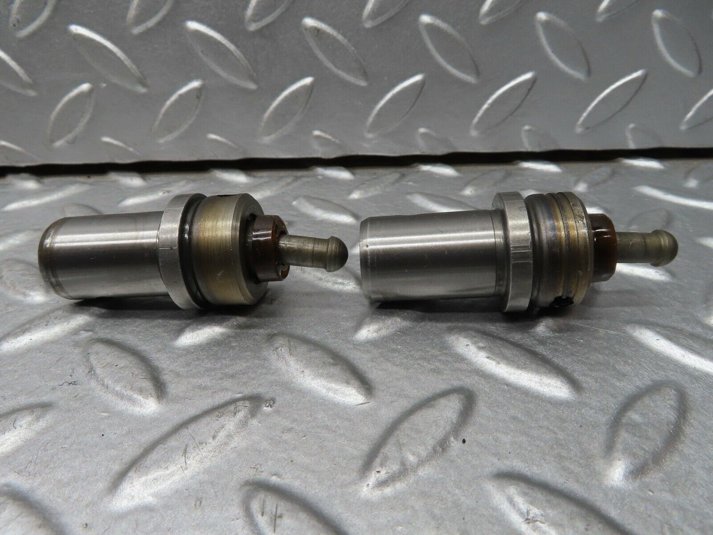 19764 Mercedes-Benz W123 722.122 Automatic Gearbox Pistons