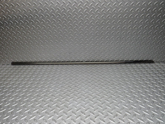 37890 Mercedes-Benz A124 320E Cabriolet Right Door Moulding Trim