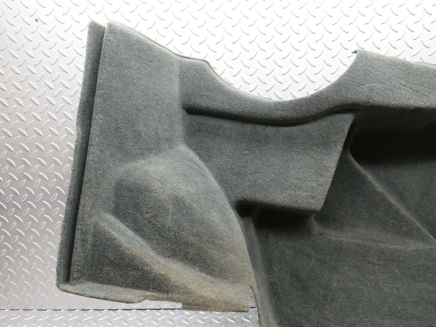 22395 Mercedes-Benz C124 E220 Coupe Trunk Boot Cover Panel Right Side