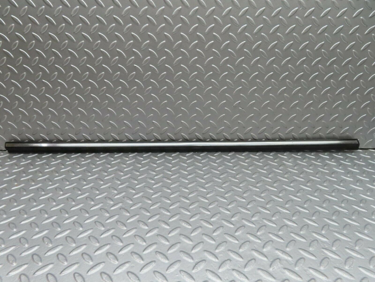 18003 Mercedes-Benz W123 200 Front Left Door Lower Trim