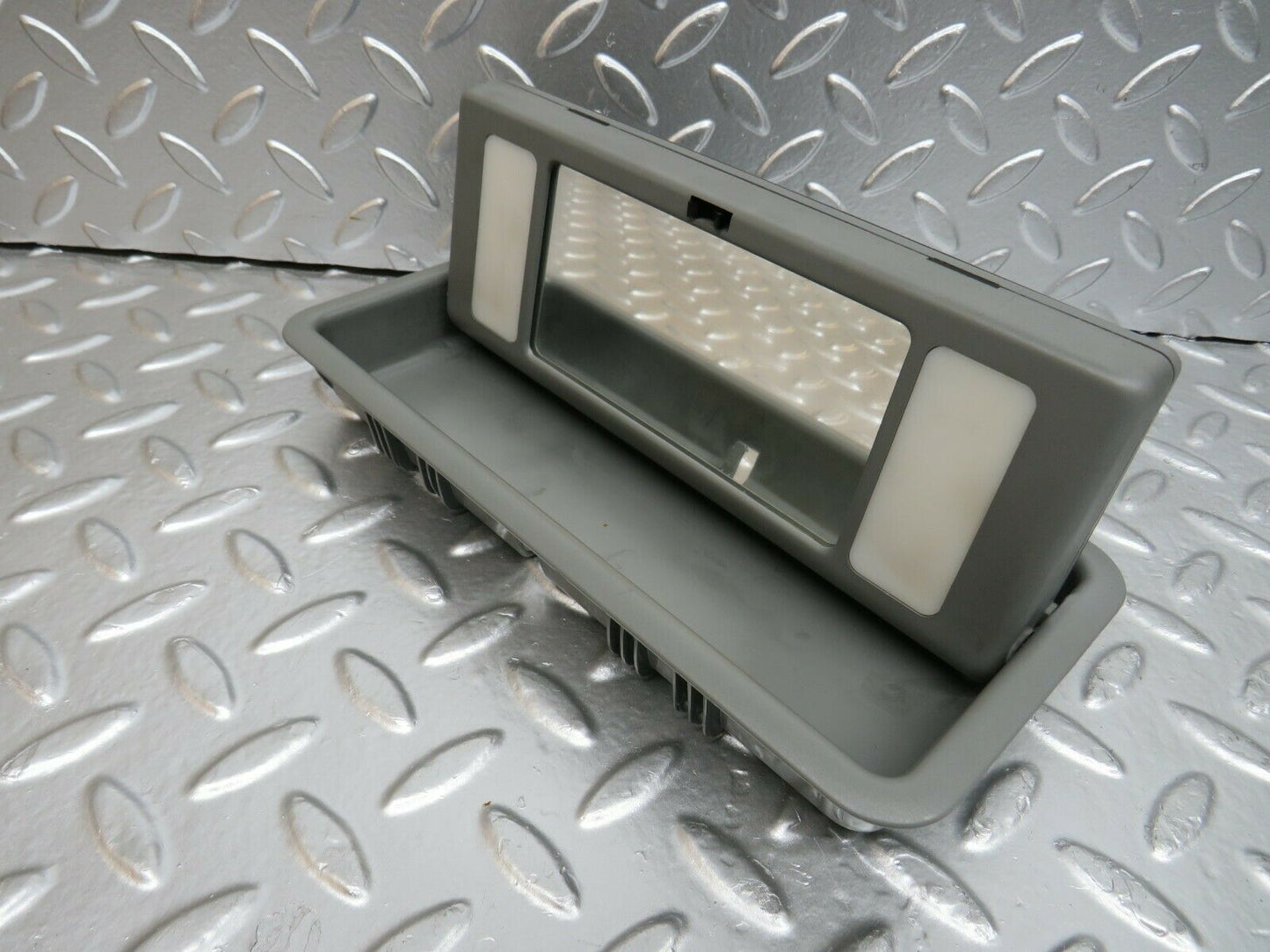 24592 Mercedes-Benz W140 S320 Interior Vanity Mirror