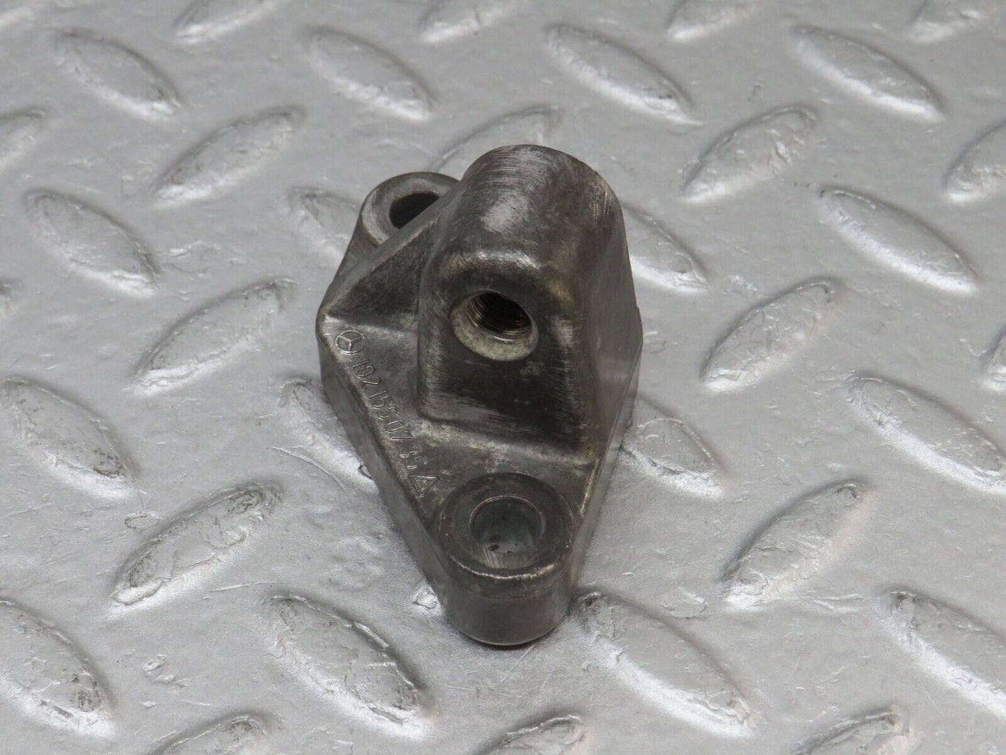 36577 Mercedes-Benz W201 190E 2.0L Alternator Generator Support Bracket 1021550735