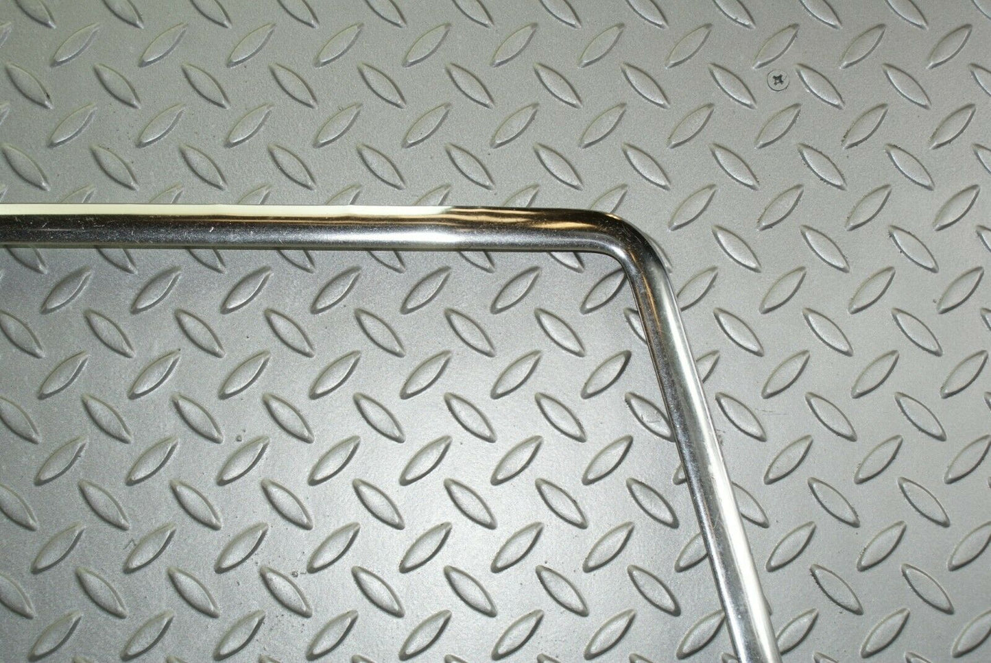 2922 Mercedes-Benz C123 280CE Coupe Front Windscreen Chrome Trim
