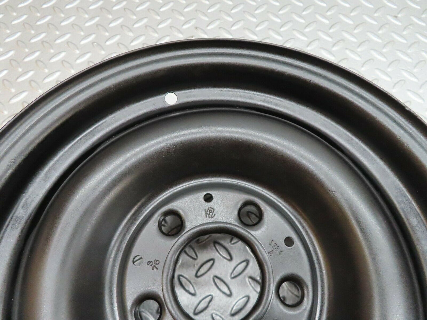 18026 Mercedes-Benz Steel Wheel 5.5Jx14H2 ET30 1154001302