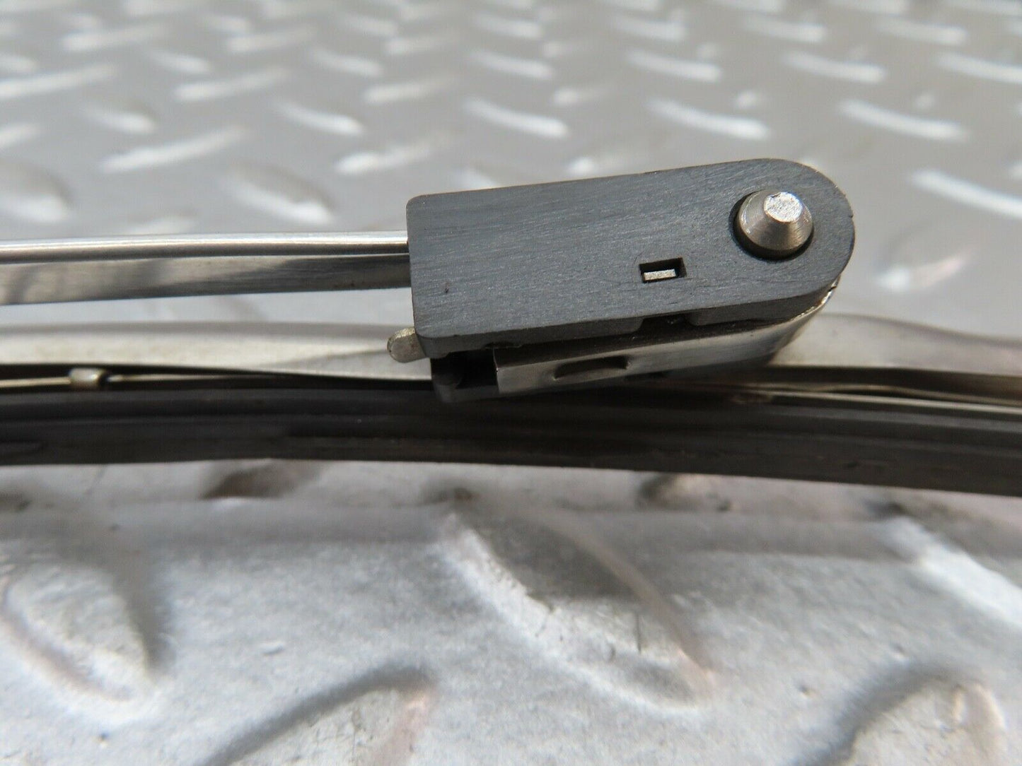 18830 Mercedes-Benz W121 190b Ponton Wiper Arm