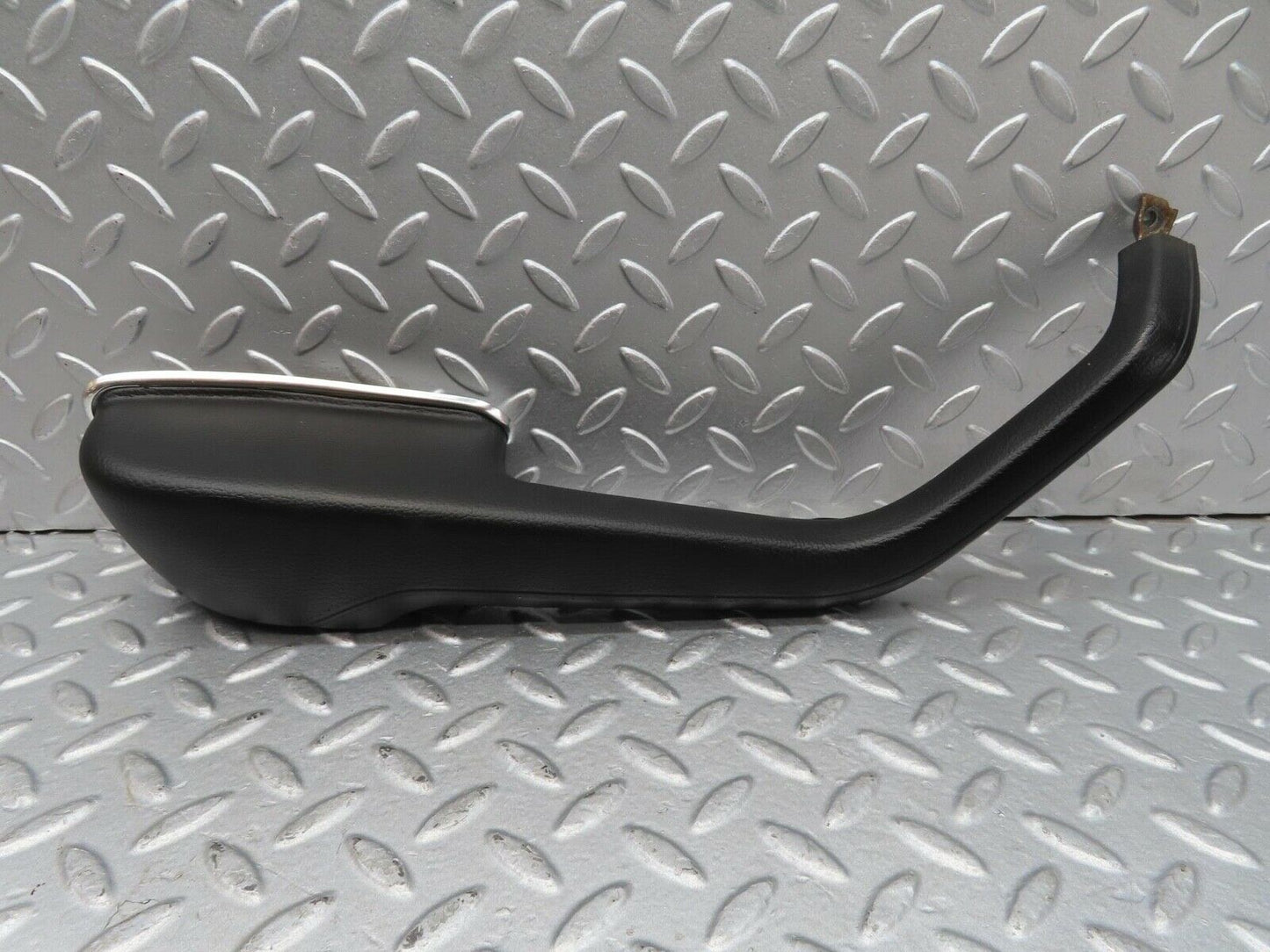 14207 Mercedes-Benz W116 350SE Rear Left Interior Door Handle Black