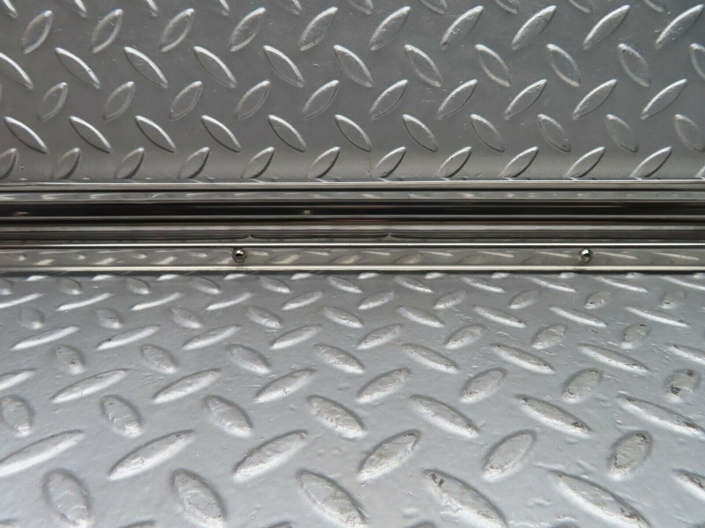 20391 Mercedes-Benz W114 280CE Coupe Left Door Sill Chrome